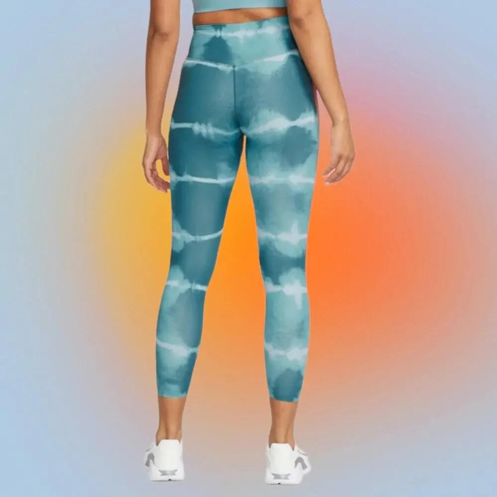 NIKE LUXE Women’s Large Mid Rise Leggings